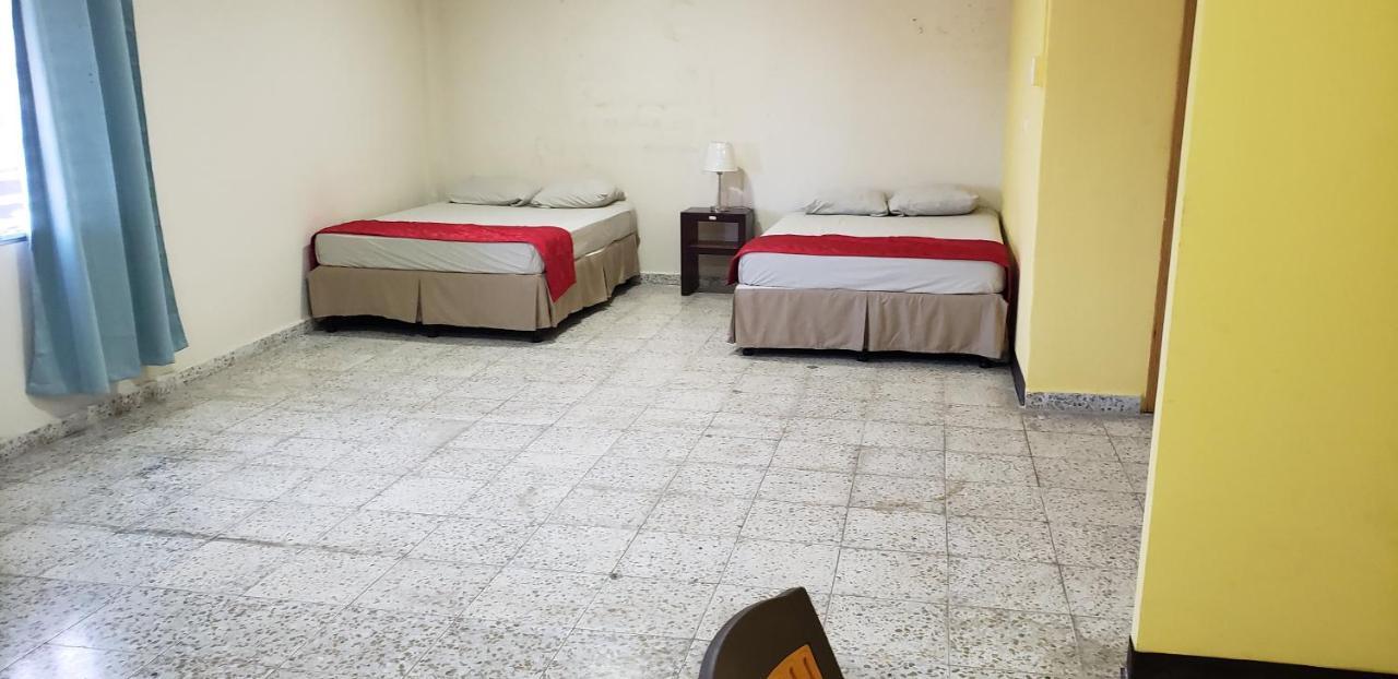 Hotel El Dorado La Ceiba Kültér fotó