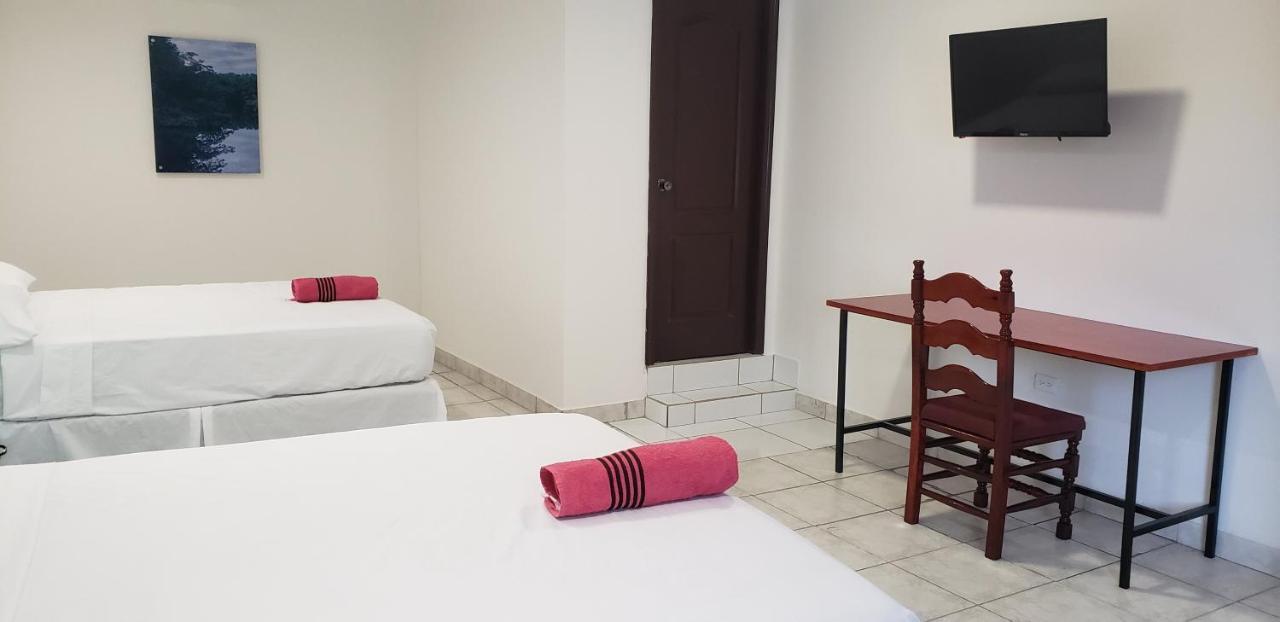 Hotel El Dorado La Ceiba Kültér fotó