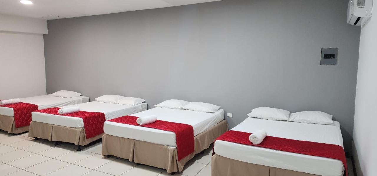Hotel El Dorado La Ceiba Kültér fotó