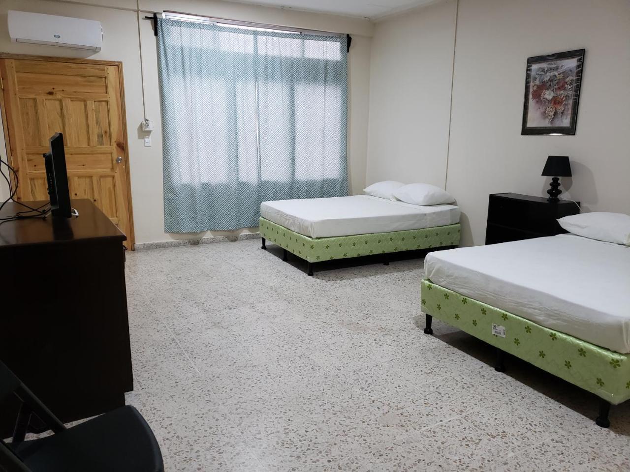 Hotel El Dorado La Ceiba Kültér fotó